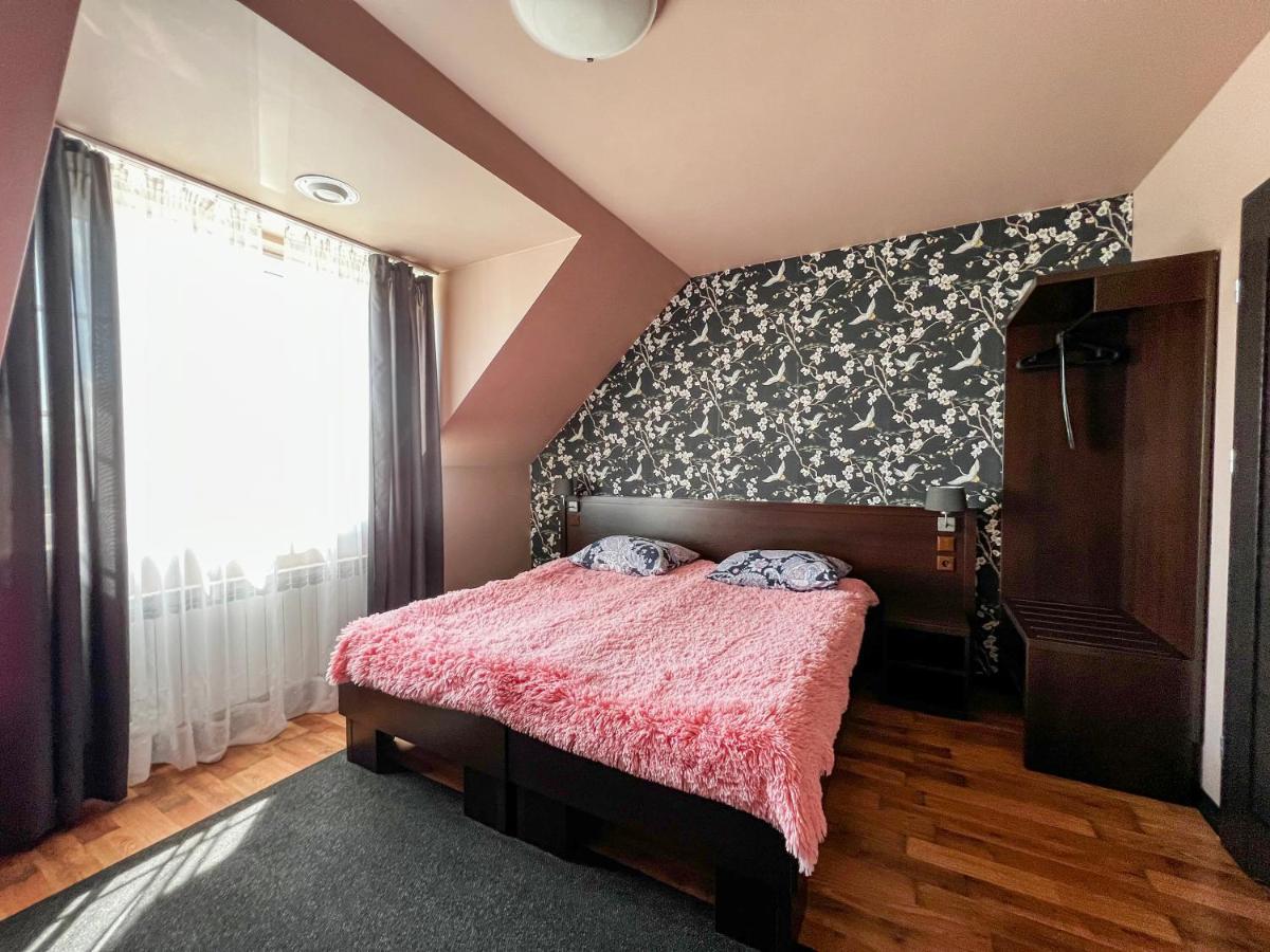 Noclegi Pod Lasem Lublin Ngoại thất bức ảnh