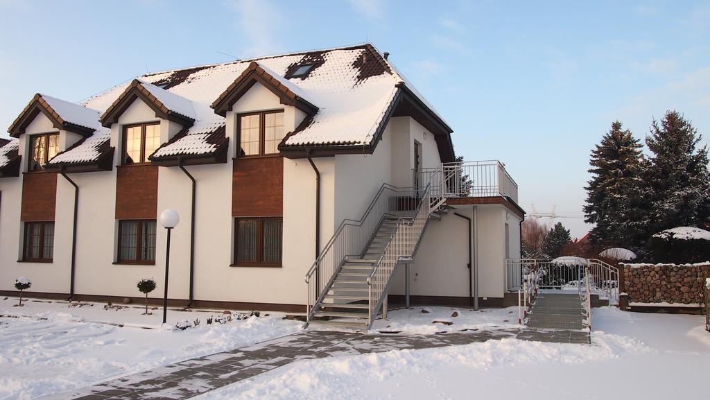 Noclegi Pod Lasem Lublin Ngoại thất bức ảnh